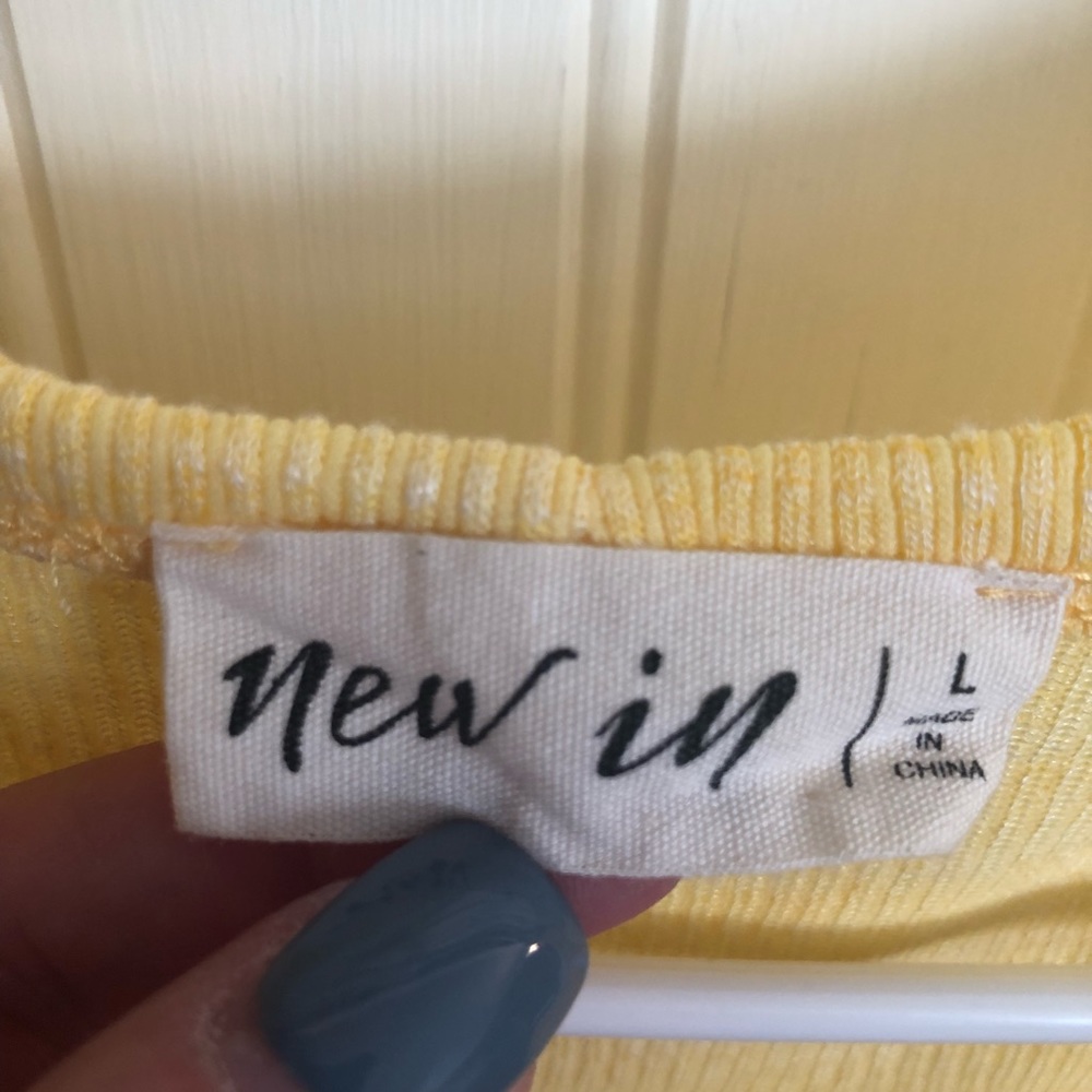 NWOT New In Ribbed Top - Picture 3 of 3